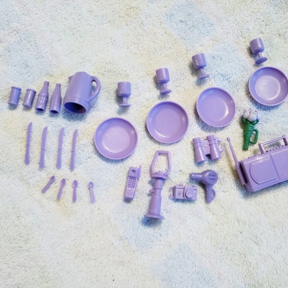 90's Mattel Barbie Household Accessories Set - Picture 2 of 6